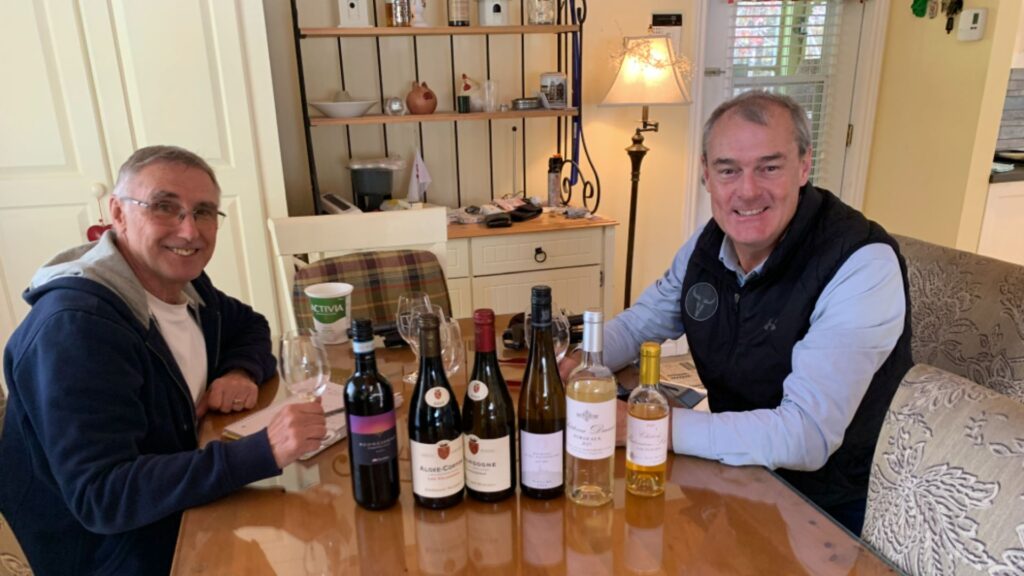 Dégustation avec Benoît Lecavalier (Agence Benedictus) à droite et Claude Lalonde (Vinformateur)